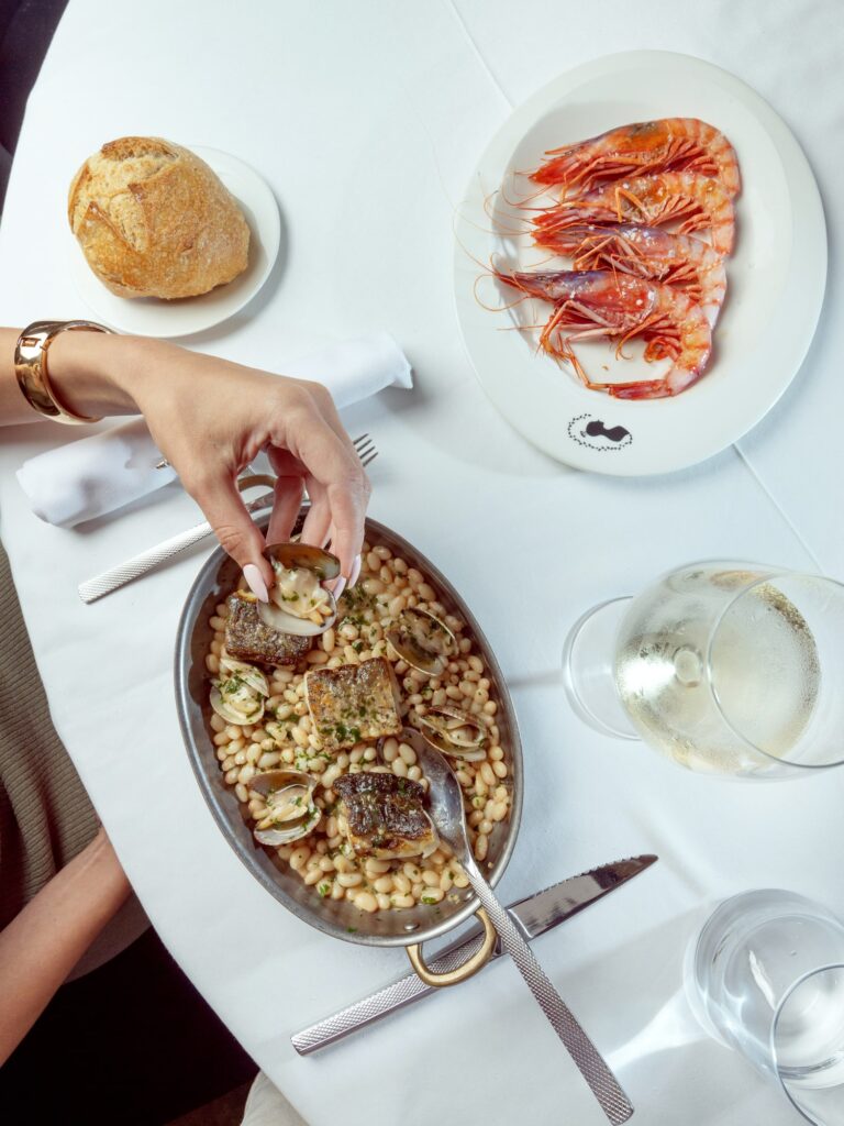 Corvina Salvaje con Almejas 5 - Restaurante de Pescado y Marisco en Barcelona - Jacqueline Barcelona | Jacqueline Barcelona Corvina Salvaje con Almejas 5 - Restaurante de Pescado y Marisco en Barcelona - Jacqueline Barcelona | Jacqueline Barcelona
