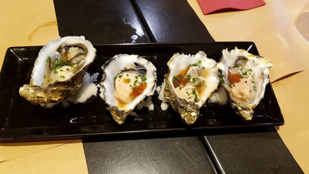 Top 5 Casual Sushi Spots In Barcelona - Can Kenji I svg+xml;charset=utf