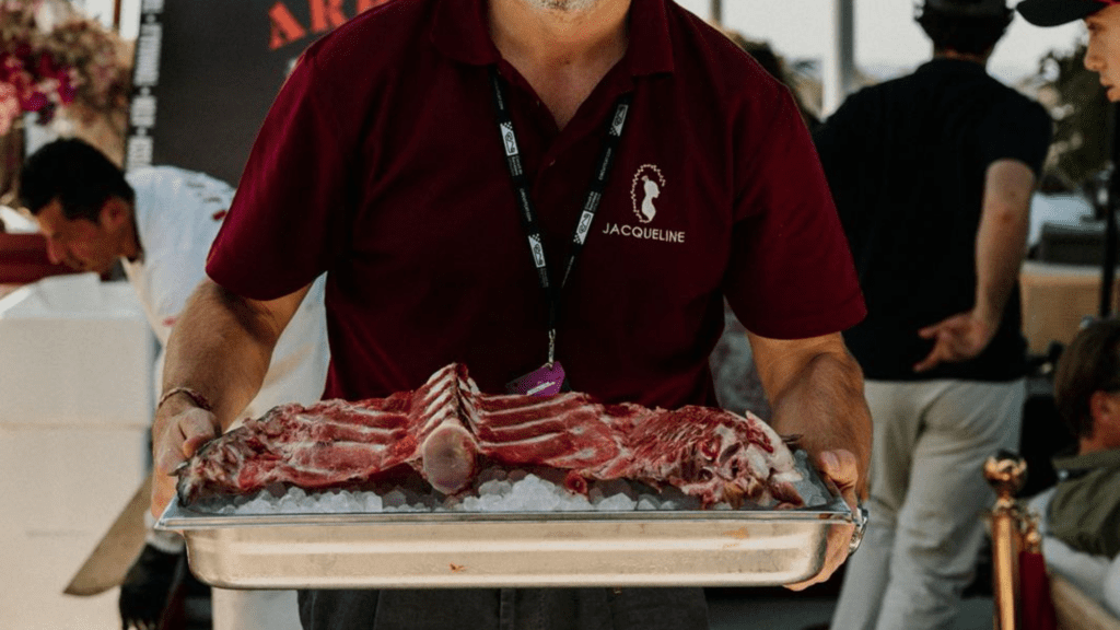 degustacion-atun-fresco-catering-jacqueline-barcelona svg+xml;charset=utf